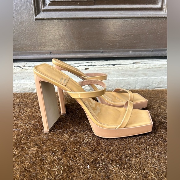 Jeffery Campbell Dusty Nude Patent Leather Hustler Platform Sandals Sz 7.5 - Picture 1 of 11